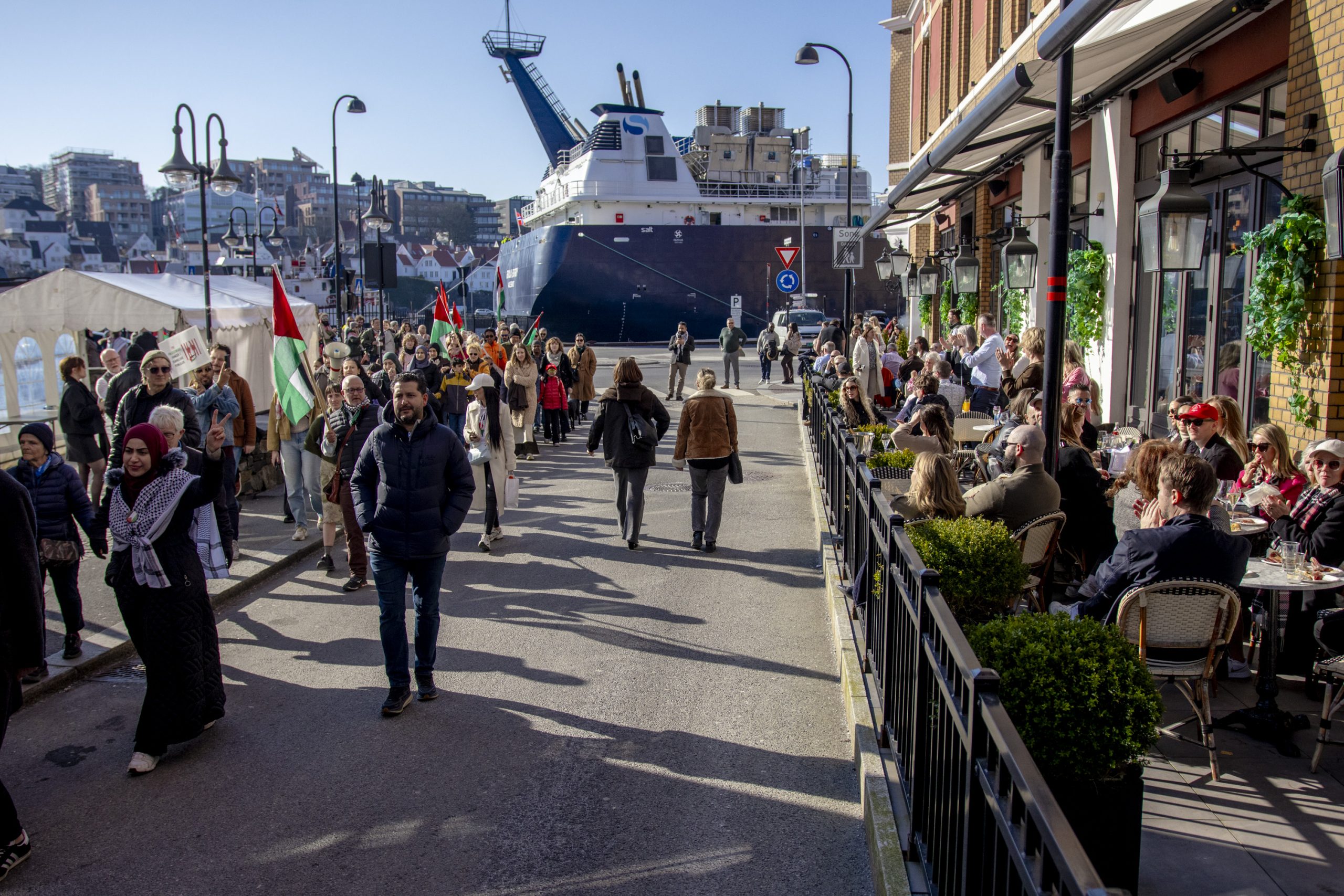 Solidaritetens stemmer: Stavanger demonstrerer mot urett